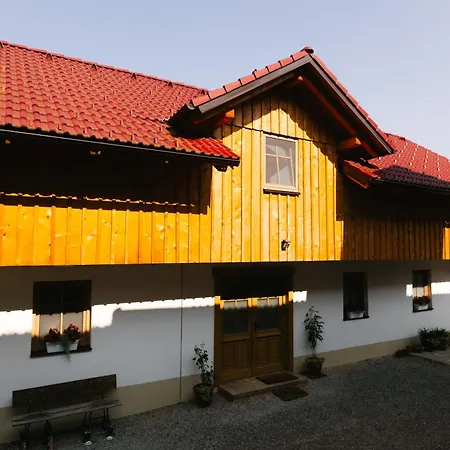 Homestead Lukec - Archery, Bbq, Escape Room, Kayaking Apartment *