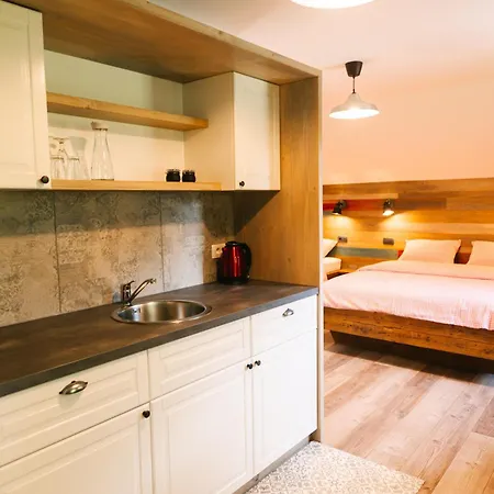 Daire Homestead Lukec - Archery, Bbq, Escape Room, Kayaking Kostel