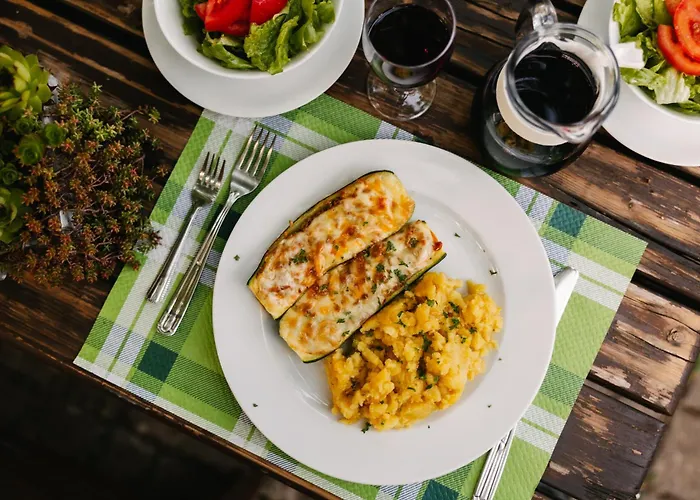 Homestead Lukec - Archery, Bbq, Escape Room, Kayaking * Kostel