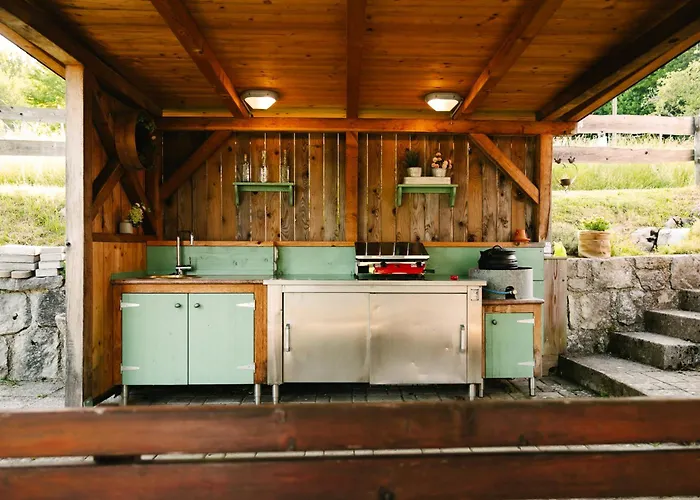 Homestead Lukec - Archery, Bbq, Escape Room, Kayaking